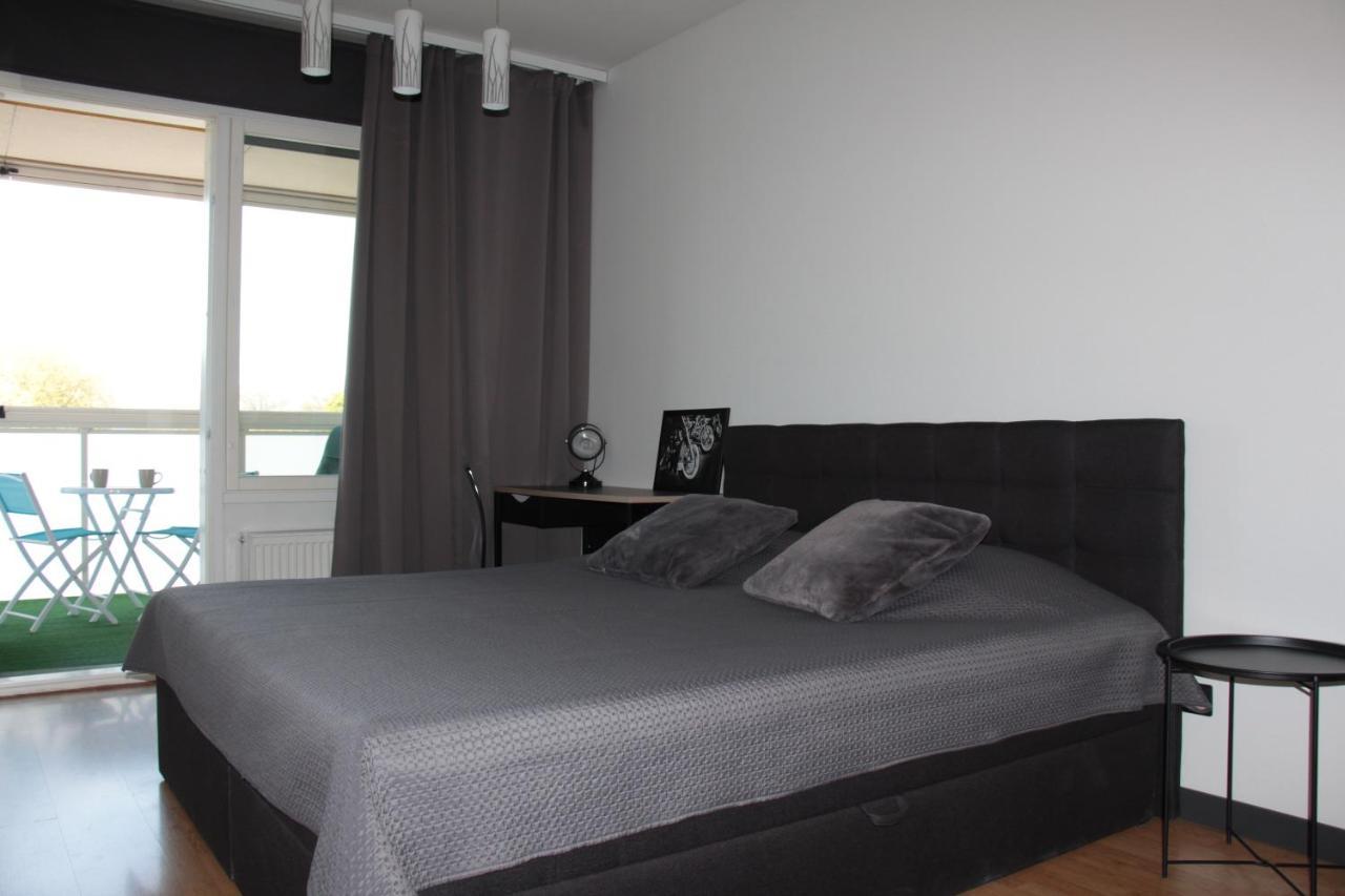 New Modern 4-Room Apartment With Big Balcony And Undeground Parking In Center Of Tallinn Exteriér fotografie